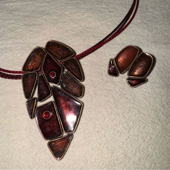 Rustic Mosaic Statement Necklace and Earring Set - Picture 4 of 6